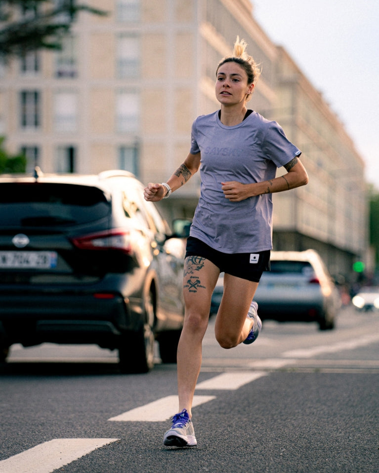 Comprar Chaquetas de Running de Mujer Online - Deportes Moya